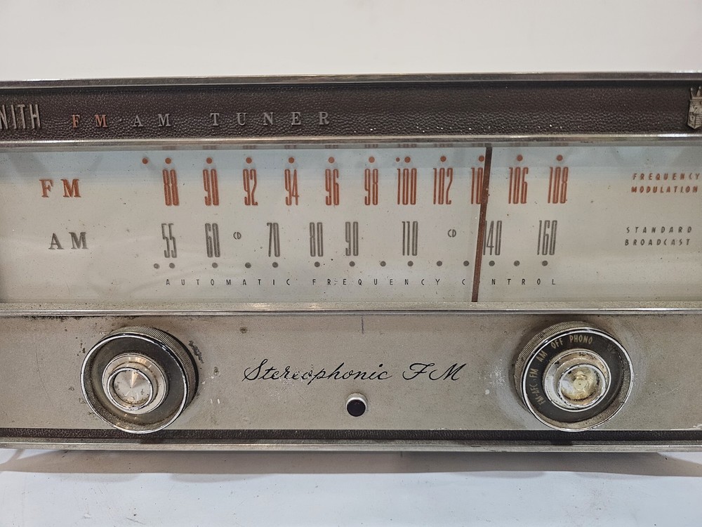Zenith FM AM Stereophonic Tuner