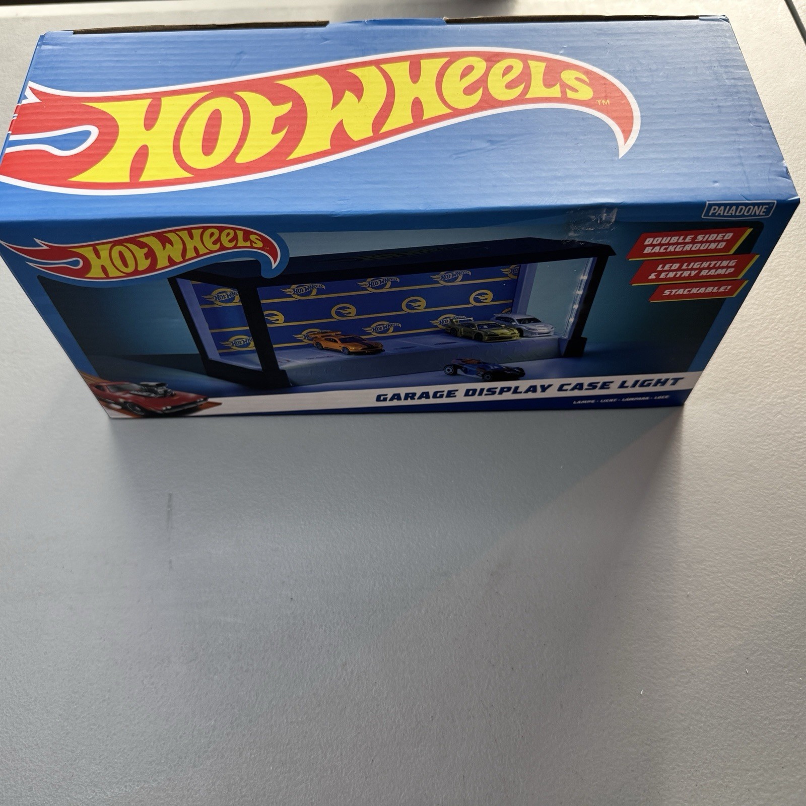 Hot Wheels Garage Display Case Light NIB