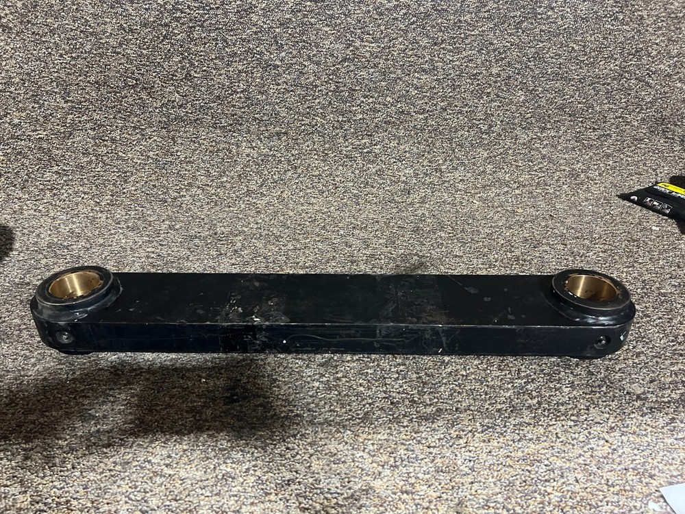 Control arm 32 inches Length 5" Width, Black, Steel