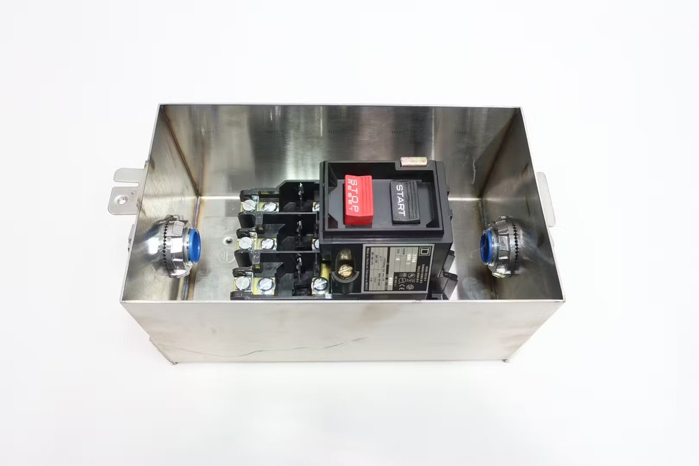 Square D 2510 MB02 Size M-0 Manual Starter 5hp