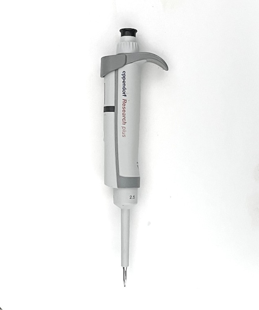 Eppendorf Research PLUS 0.2 µl Pipette + free 10 fitting tip boxes