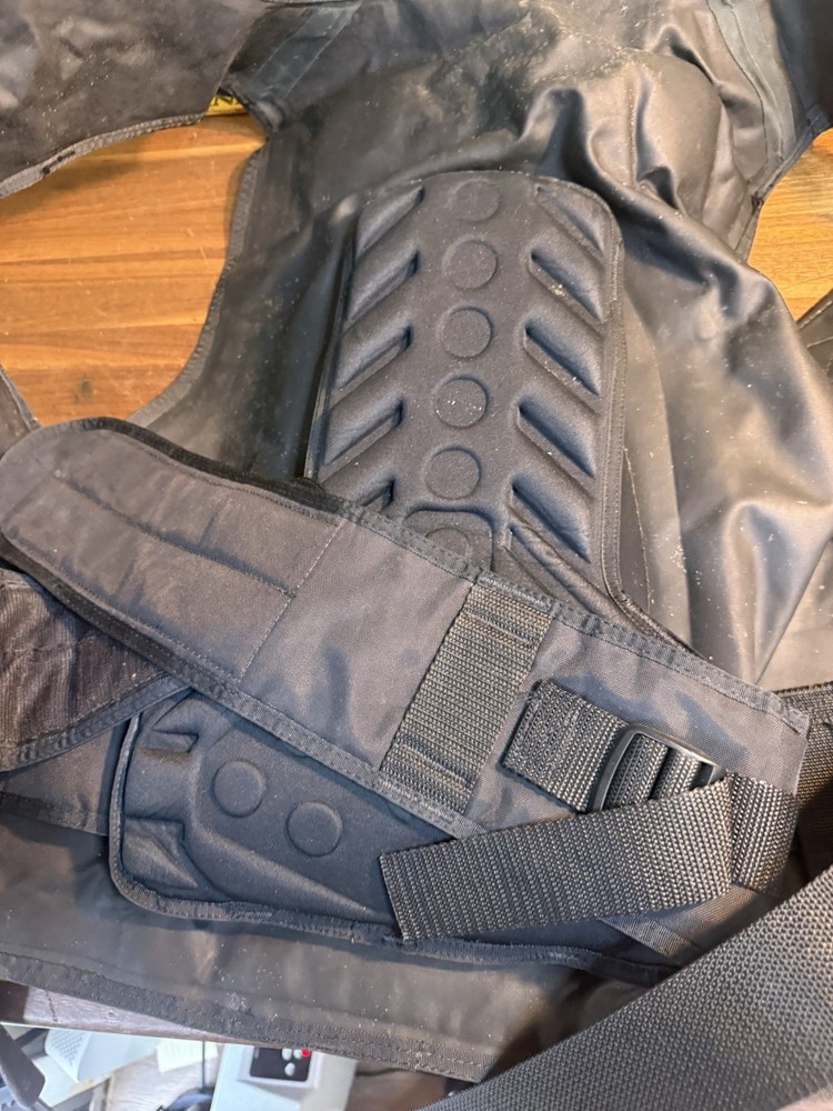 Scubapro Classic NT BCD Medium Buoyancy Compensator Scuba Dive Vest