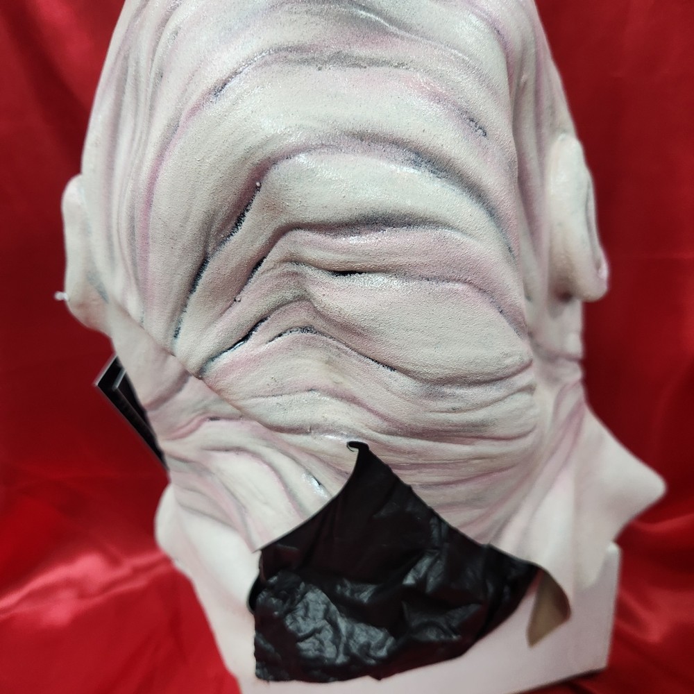 Death Studios Collection Upside Down - Trick or Treat Studios