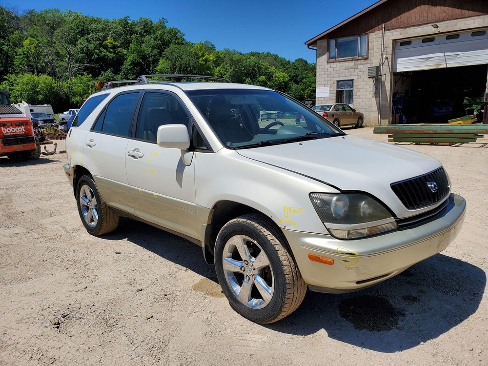 Display Screen 1999-2003 Lexus RX300