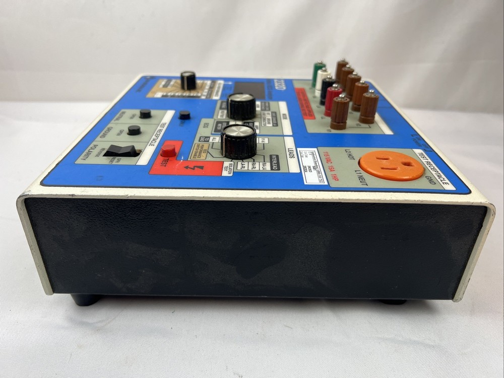 DNI NEVADA 232D SAFETY /ECG ANALYZER