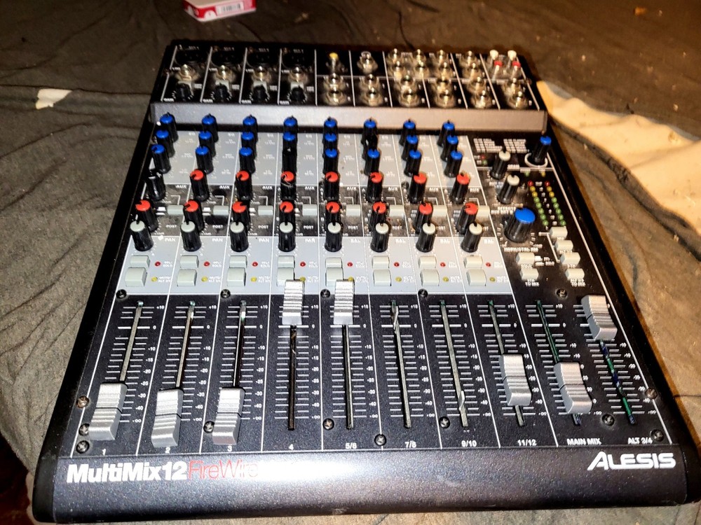 Alesis MultiMix 12 FireWire 12-Channel Mixer + FireWire Audio Interface Working