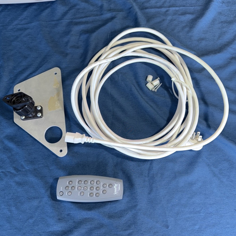 InFocus ScreenPlay 5000 HDTV-ready DLP Front Projector W/ Ceiling Mount Read