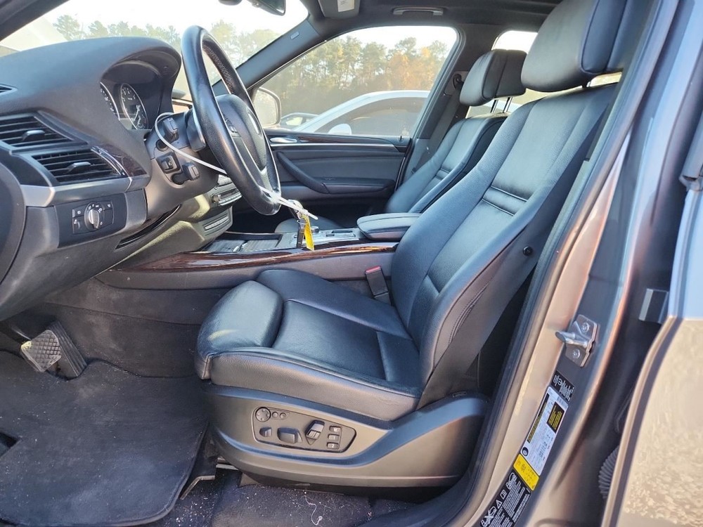 X5 2013 Glove Box 4880767