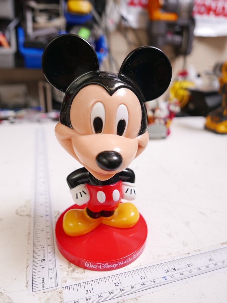 Walt Disney World Resort/ Kellogs 8" MICKEY MOUSE BOBBLE HEAD