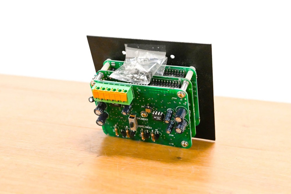 Telex Audiocom WM1000 Wall Mount Intercom Station CG01NE7