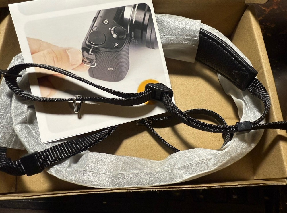 Camera Strap PU Leather Adjustable Camera Neck Strap Black