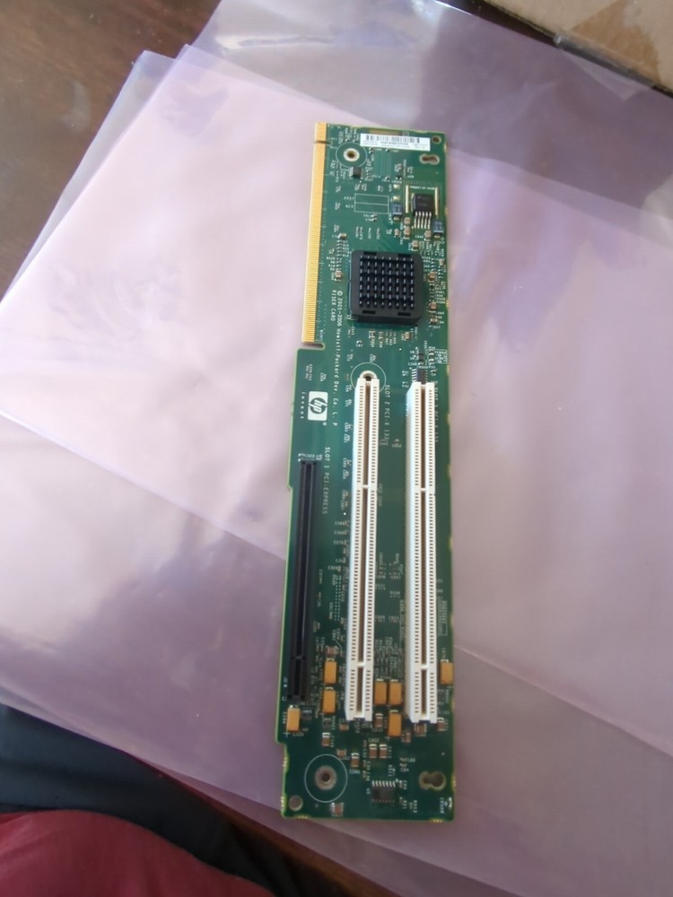 HP 408788-001 PCI RISER BOARD