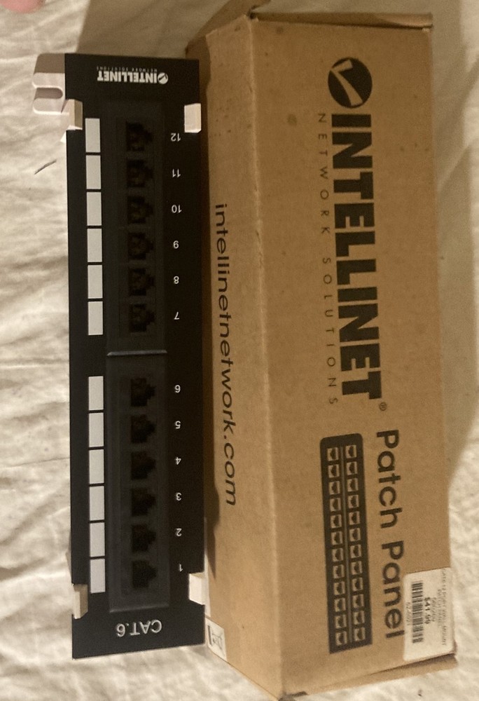 CAT6 Intellinet 12 port wall mount patch panel