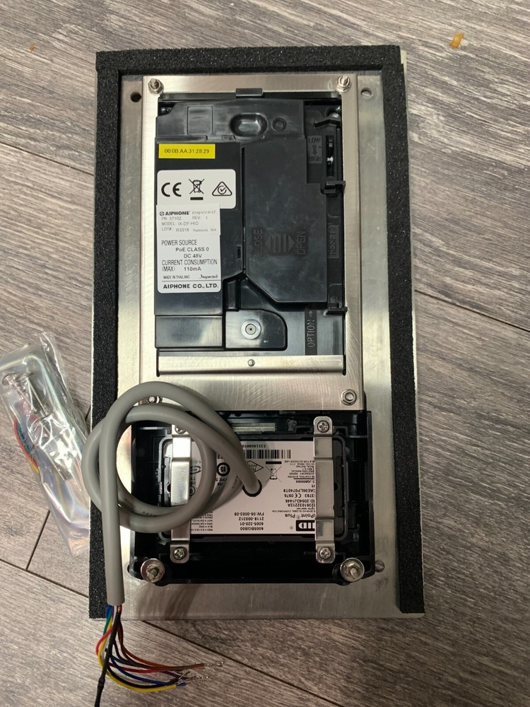 Aiphone IX-DF-HID Intercom station new in box, 2 available