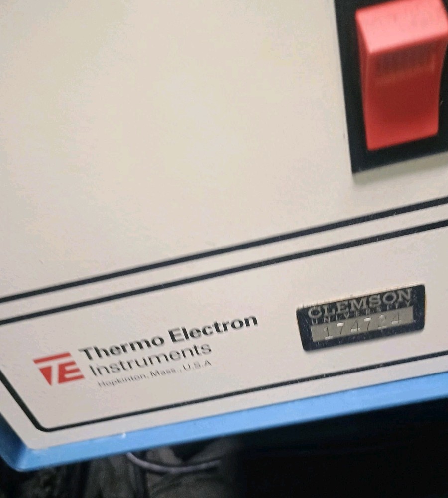 THERMO ENVIRONMENTAL INSTRUMENTS Model 49 U.V. PHOTOMETRIC O3 ANALYZER