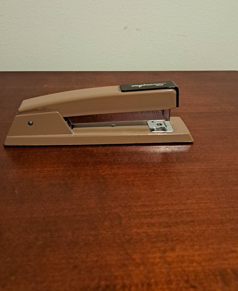 Swingline Manual 8" Stapler
