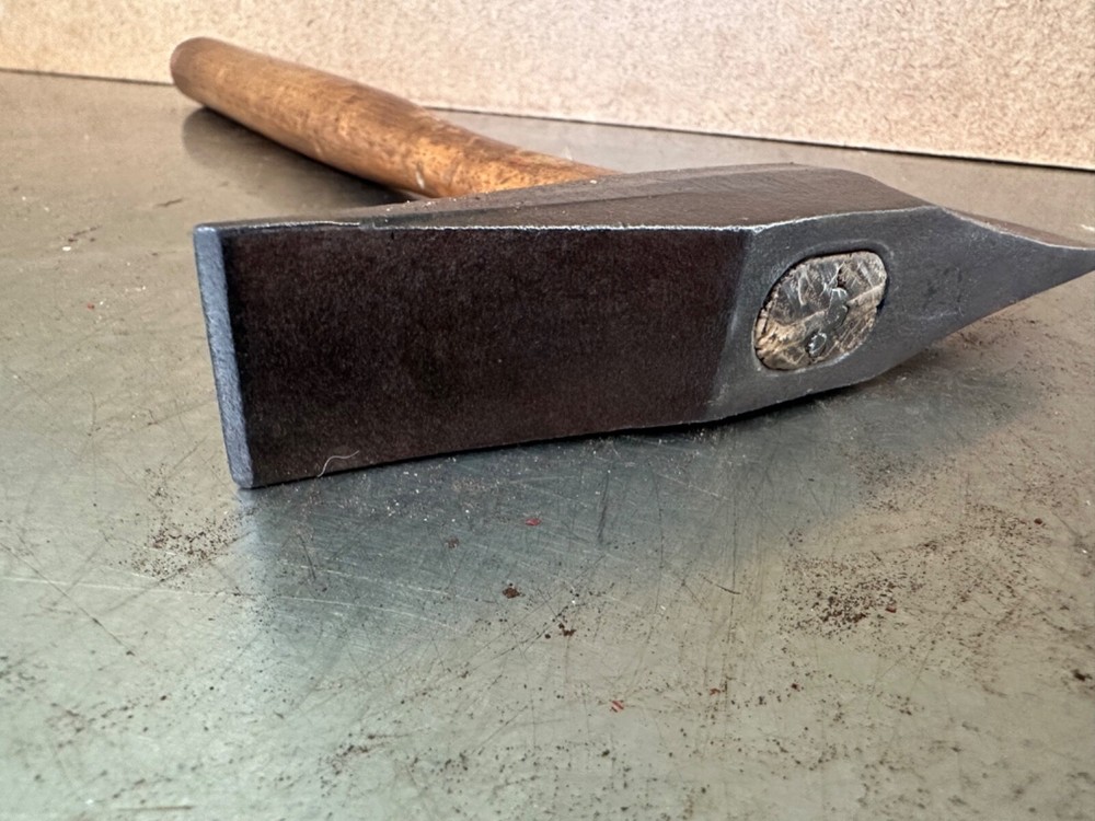 Vintage ATHA Scaling Hammer 1 Pound 5oz.