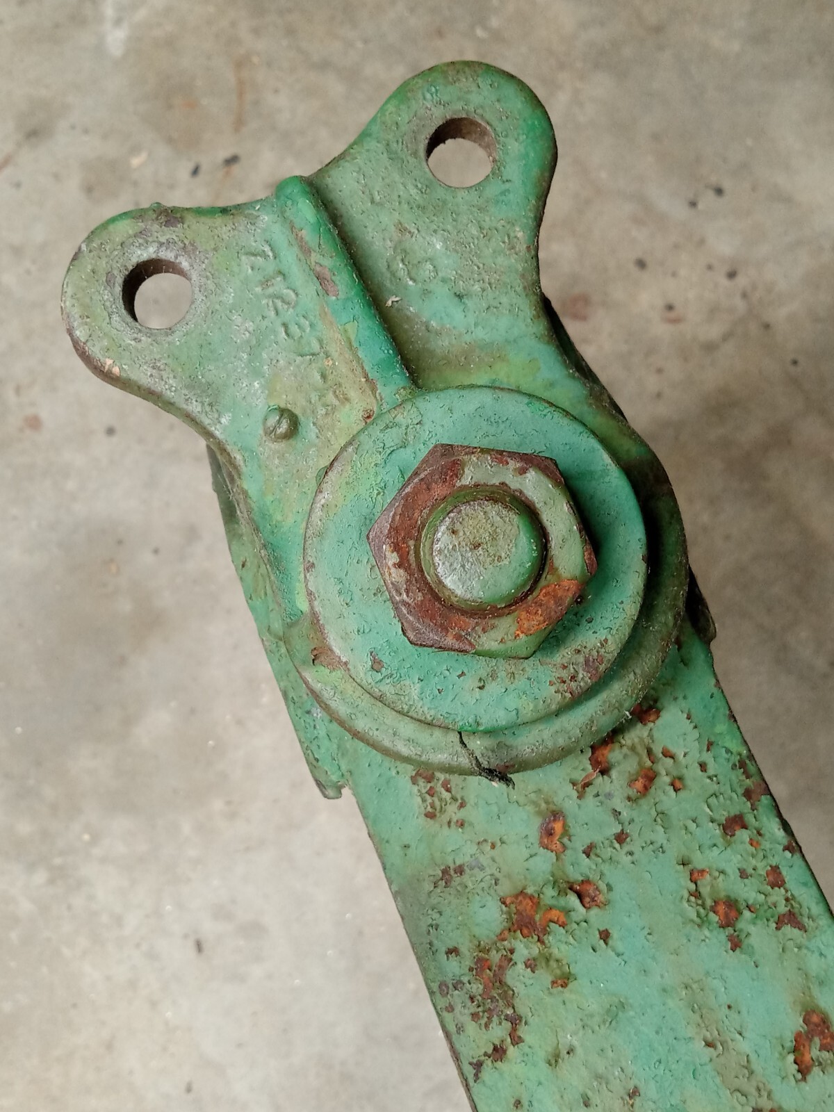 John Deere 40T mower bracket