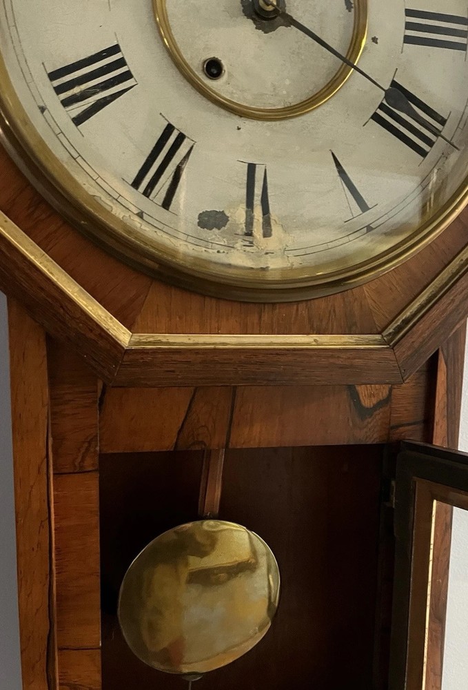 New Haven Clock Co. Imperial hanging Wall clock