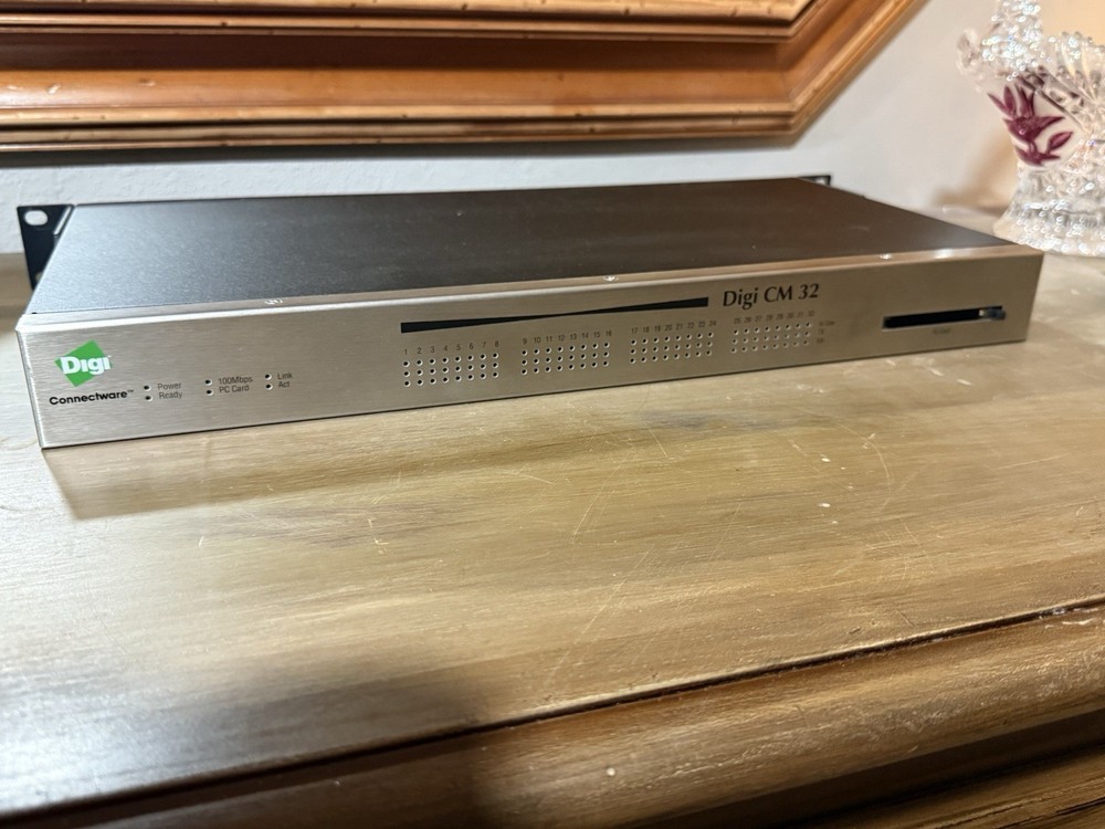 Digi CM 32 Connectware 32-Port Terminal Server Console –Tested And Powered On