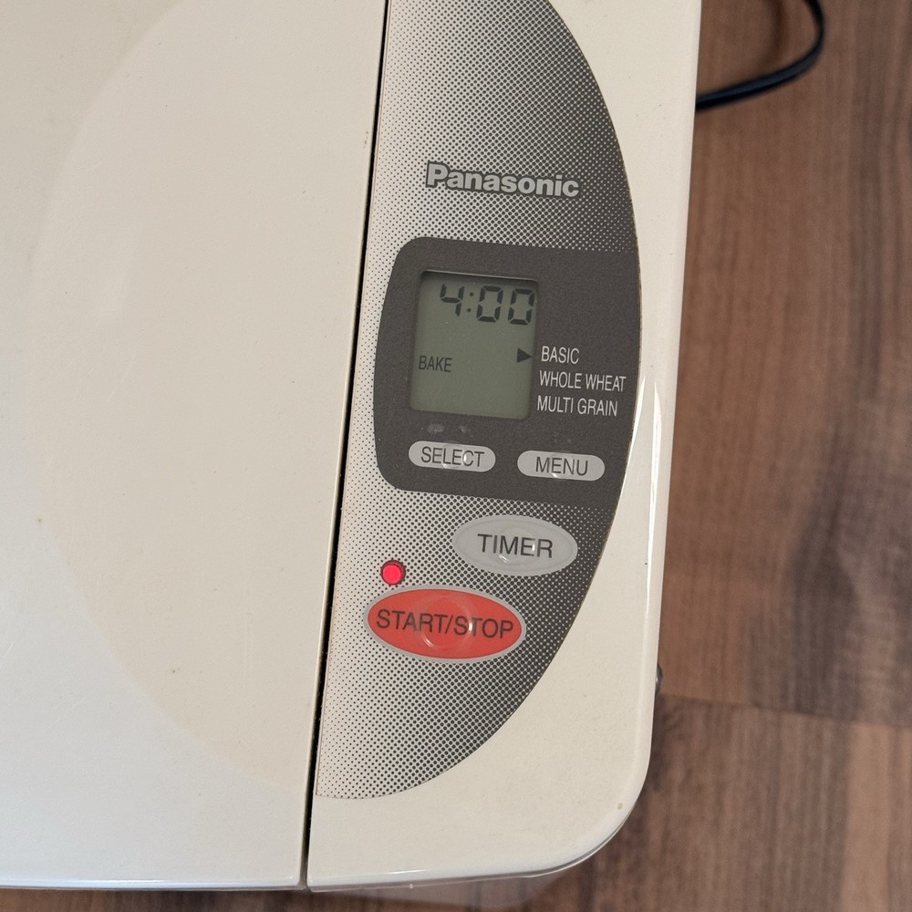 Panasonic SD-YD200 Automatic Bread Maker White 550W Multi Grain Whole Wheat