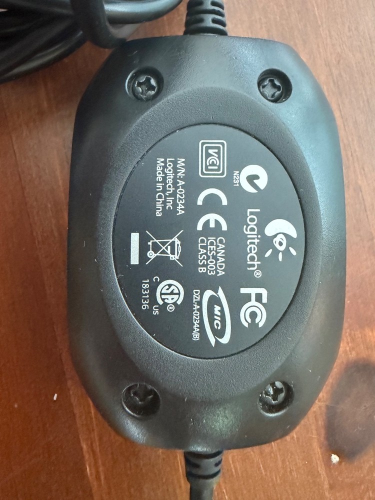 EA Logitech corded microphone