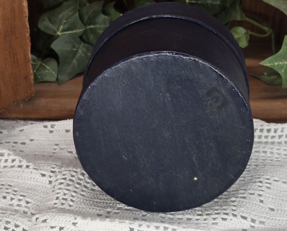 paper mache container (25007) hand painted