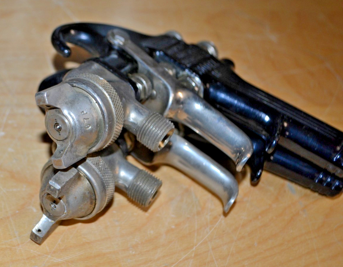 BINKS Mfg. Co. Models 7 , 18 , 15 Paint Spray Guns Lot, Nozzles, Cans ~ USA MADE