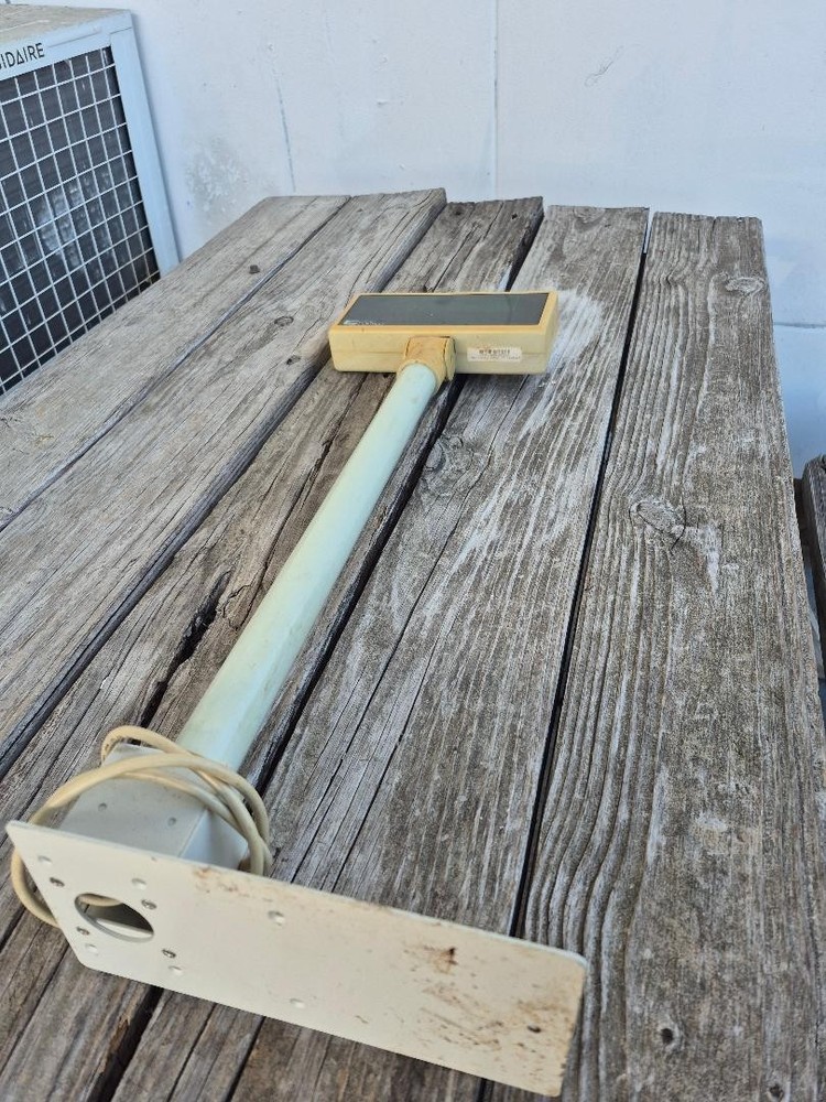 DX3000 Logic Controls PDX1-604-00684 without attachment cords.