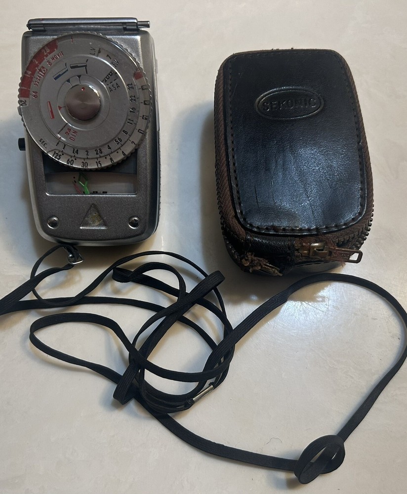 Sekonic Auto-Leader 2 Light Meter Model 99 Zero Case K110419