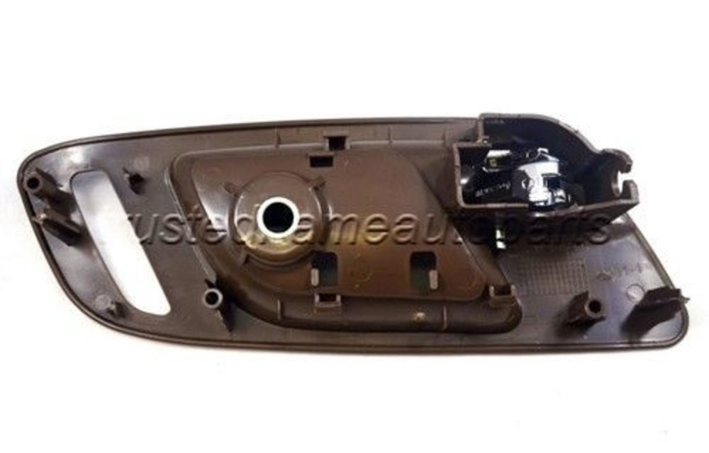 fits 2007 to 2013 Avalanche Interior Door Handle Chrome Brown Front RH htd