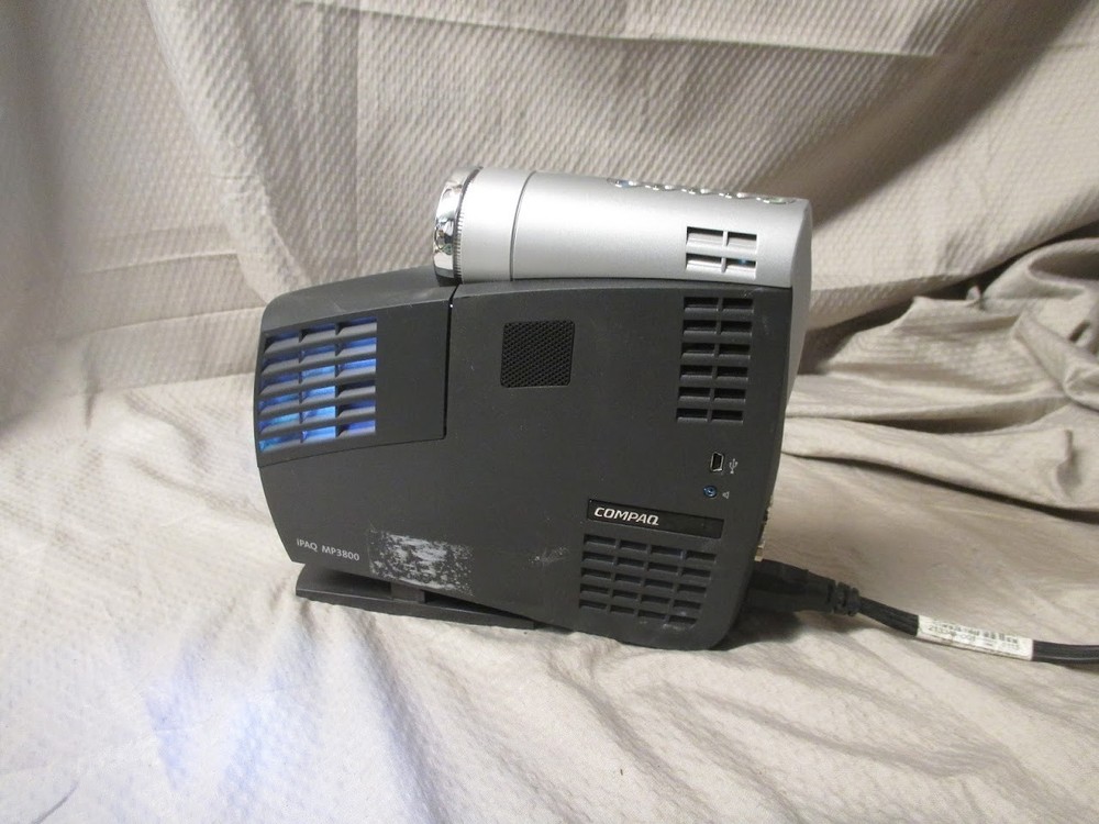 Compaq iPaq Microportable Projector MP3800 | Works Great