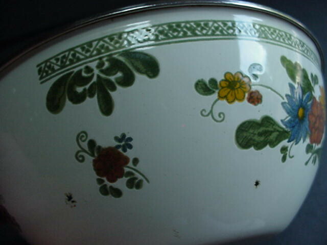 EnamelWare metal Bowl