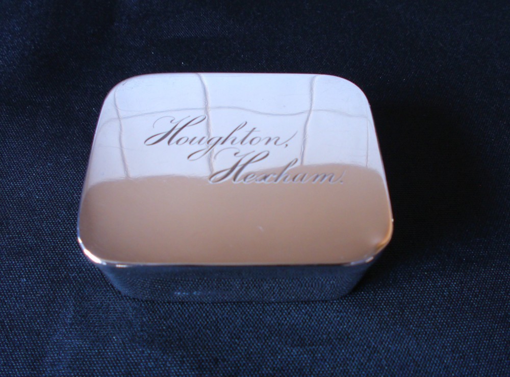 Solid Silver Rare Snuff Box With Match Strike Hallmark Date 1907 By Cohen & Char