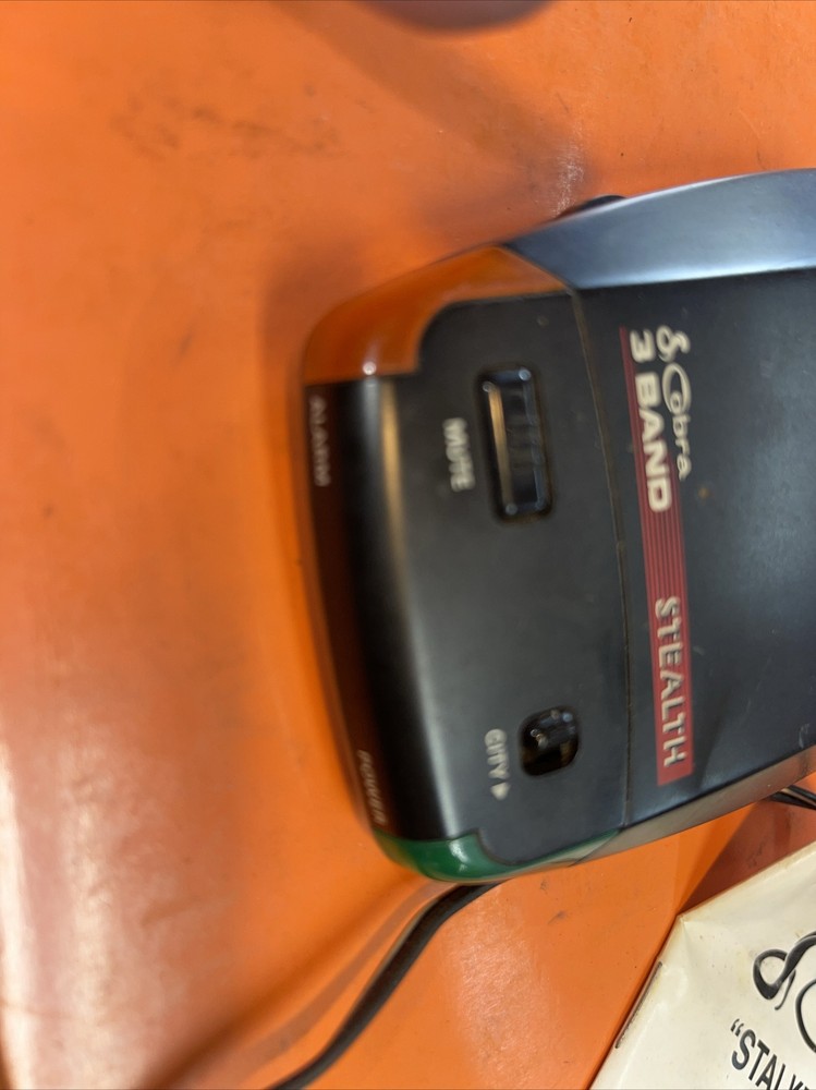 Beltronics BEL Micro Eye XKR-VI & Cobra Stealth Radar Detector Untested