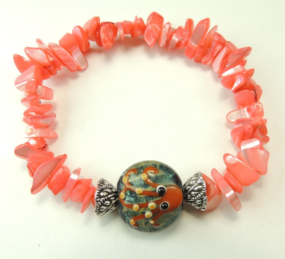Shell Stretch Bracelet with Octopus Lampwork Handcrafted