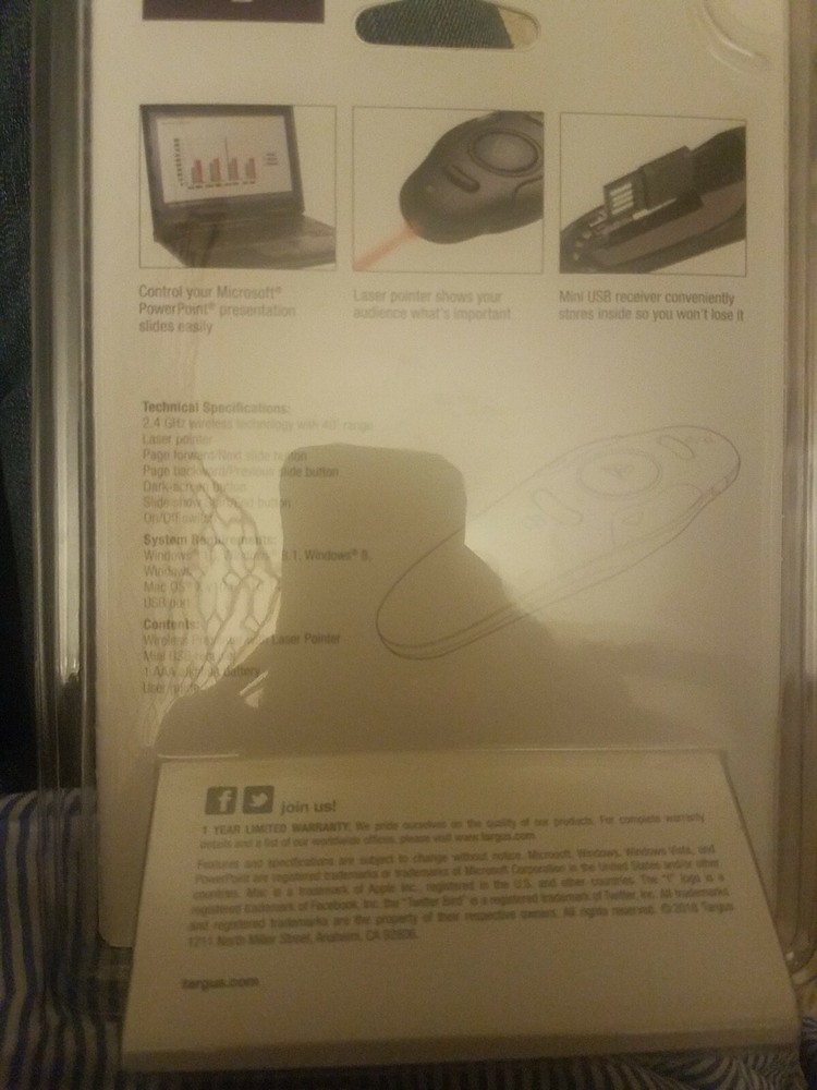 Logitech R400 Wireless Presenter Laser Pointer 50 Foot Range