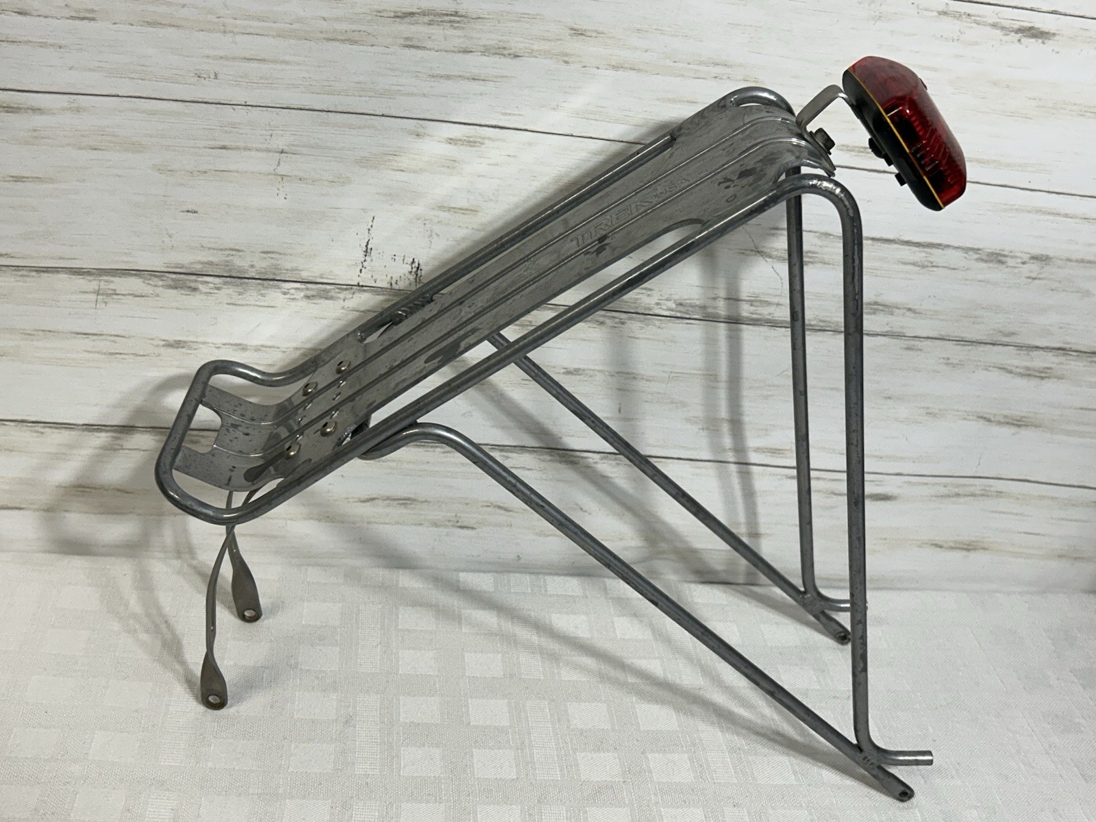 Vtg. TREK USA Aluminum Rear Mountain Road Hybrid Bike Rack Cargo Carrier Silver