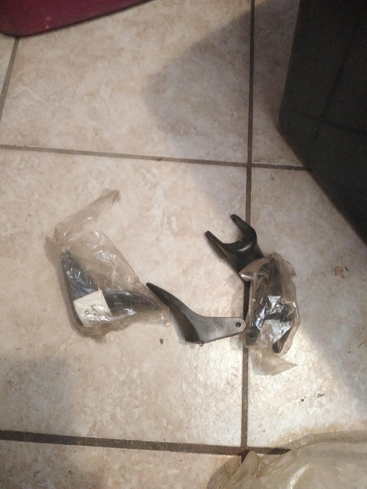 4 snowmobile throttle levers