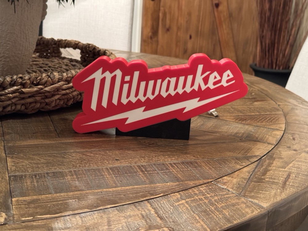 Milwaukee Light Up Sign