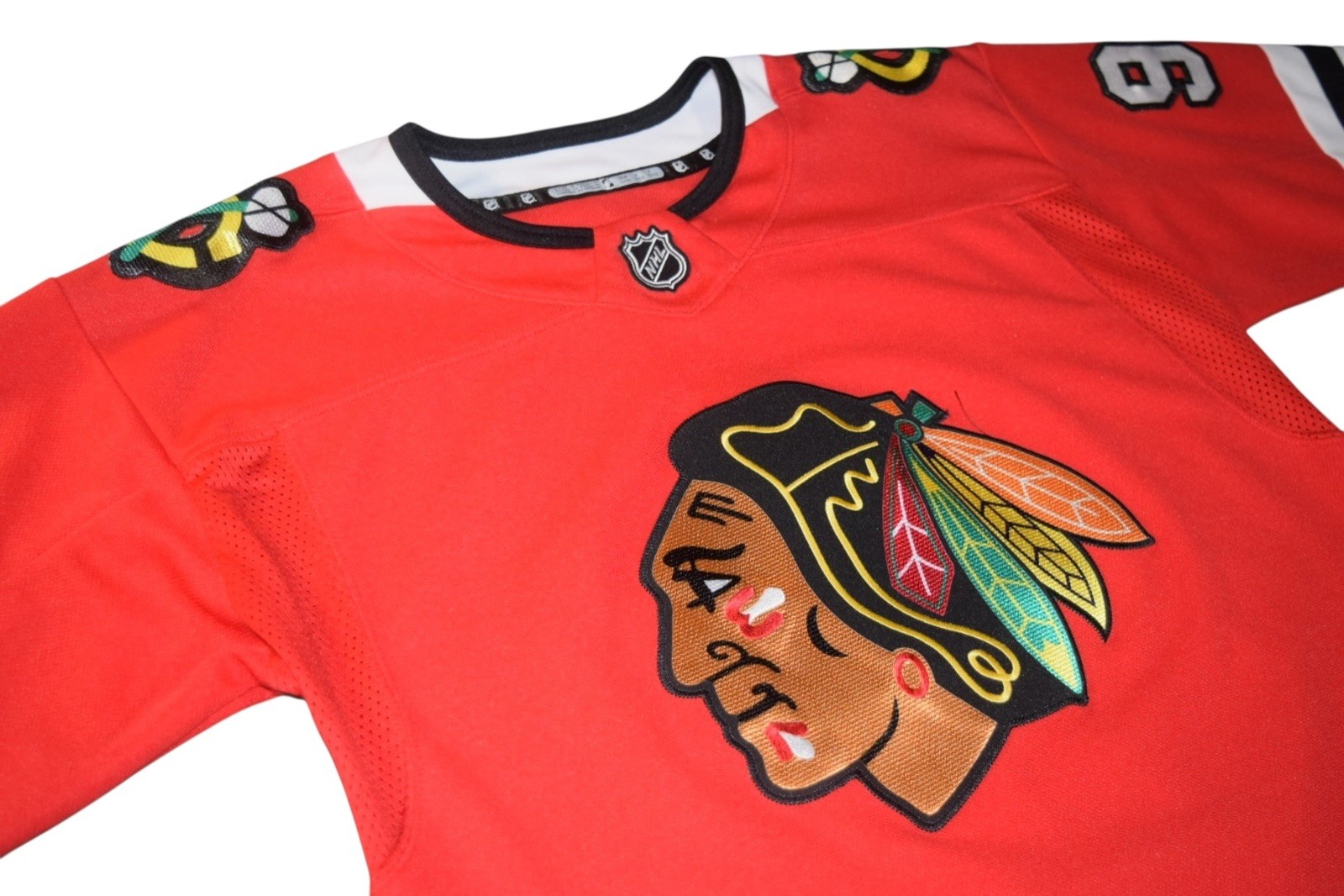 NHL Chicago Blackhawks Connor Bedard 98 Youth L/XL Red Hockey Jersey