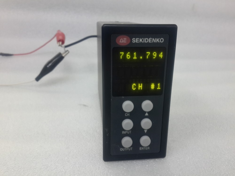 AE SEKIDENKO 1000F TEMPERATURE CONTROLLER 951-1100-00