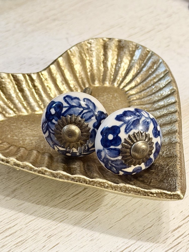 2 White Blue Antique Ceramic Porcelain Brass Drawer Cabinet Knobs Pulls 1.25"