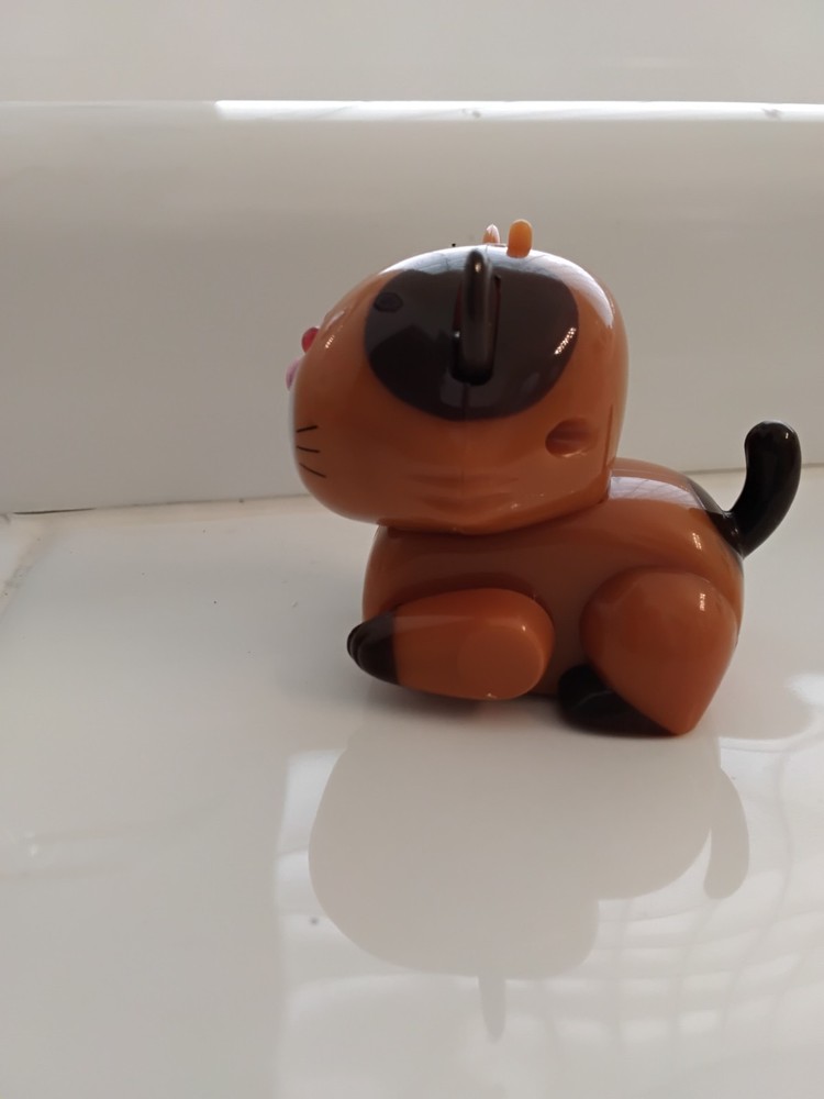Micropets 2002 Tomy Interactive Coco Calico Cat, Sings Lightly