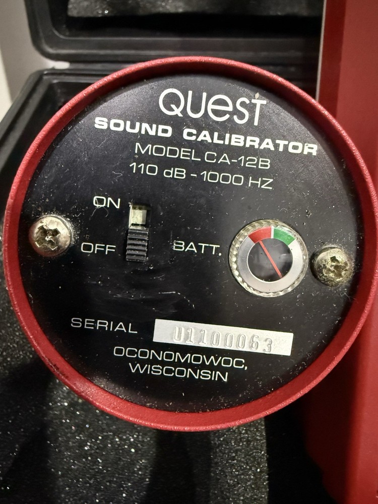 Quest Technologies Model 2700 Impulse Sound Level Meter W/Calibrator CA-12B