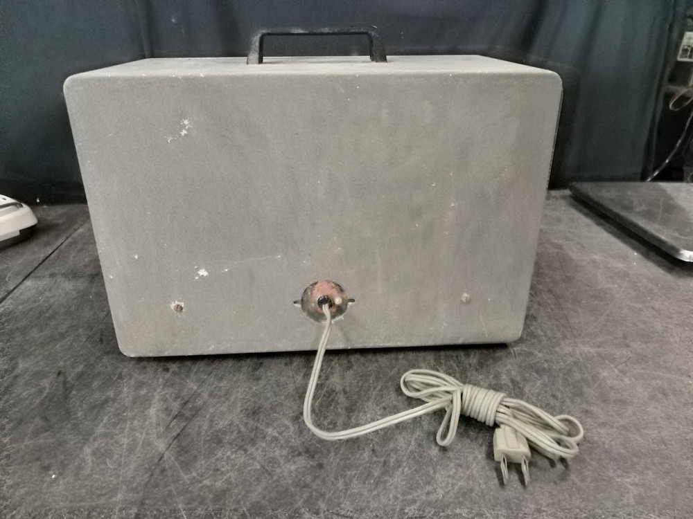 Heathkit T.V. Alignment Generator Model IG-52