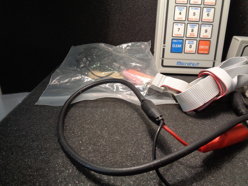 Microtest Cable Scanner W/Accessories "Tested Good"