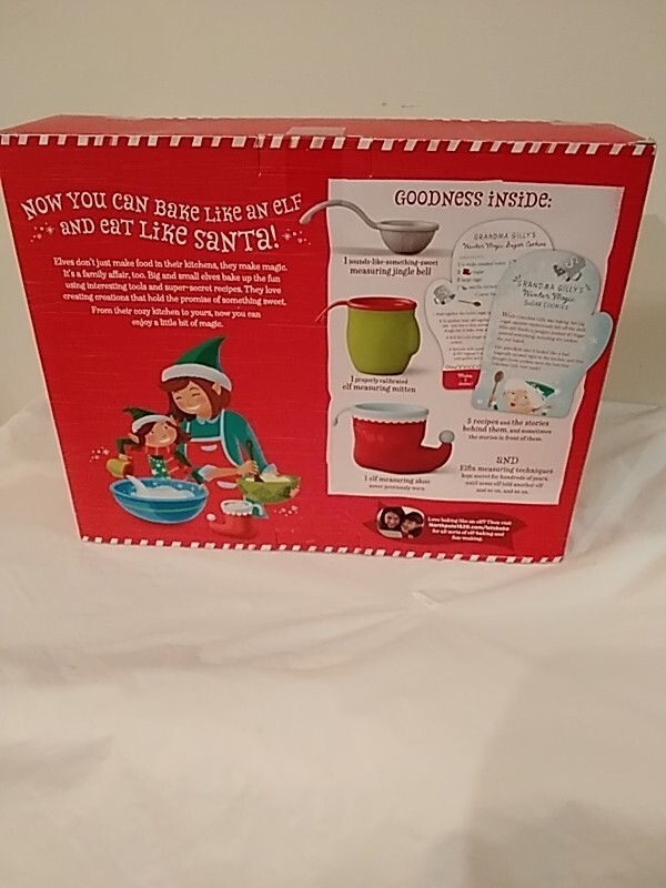 2014 Hallmark Northpole Baking Kit new in damaged box Sealed