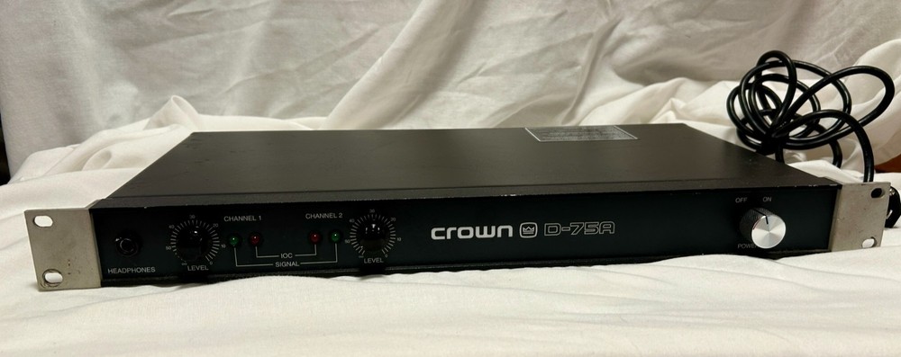 As Is Crown D75A Amplifier