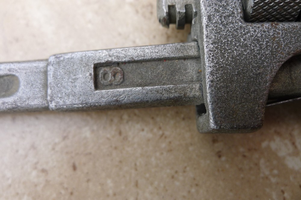 VTG 8" TRYON PIPE WRENCH